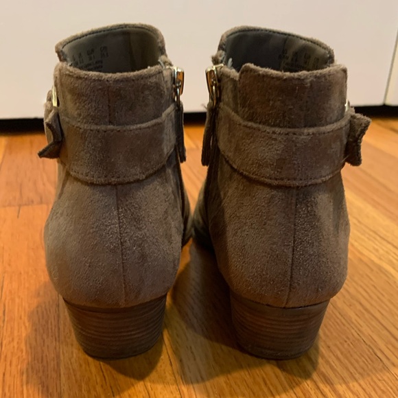 Ankle Boots/ booties - Picture 3 of 10